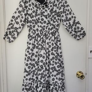 Black & White Floral Long Sleeve Tiered Midi Dress